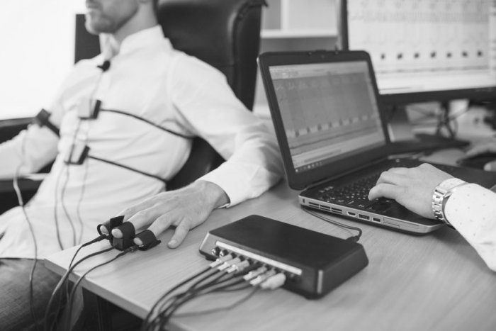 Как работает оператор полиграфа. Какие услуги предоставляются полиграфом